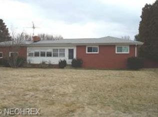 5099 Sampson Dr, Youngstown, OH