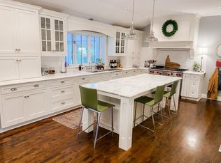 0N518 Willow Rd, Wheaton, IL 60187