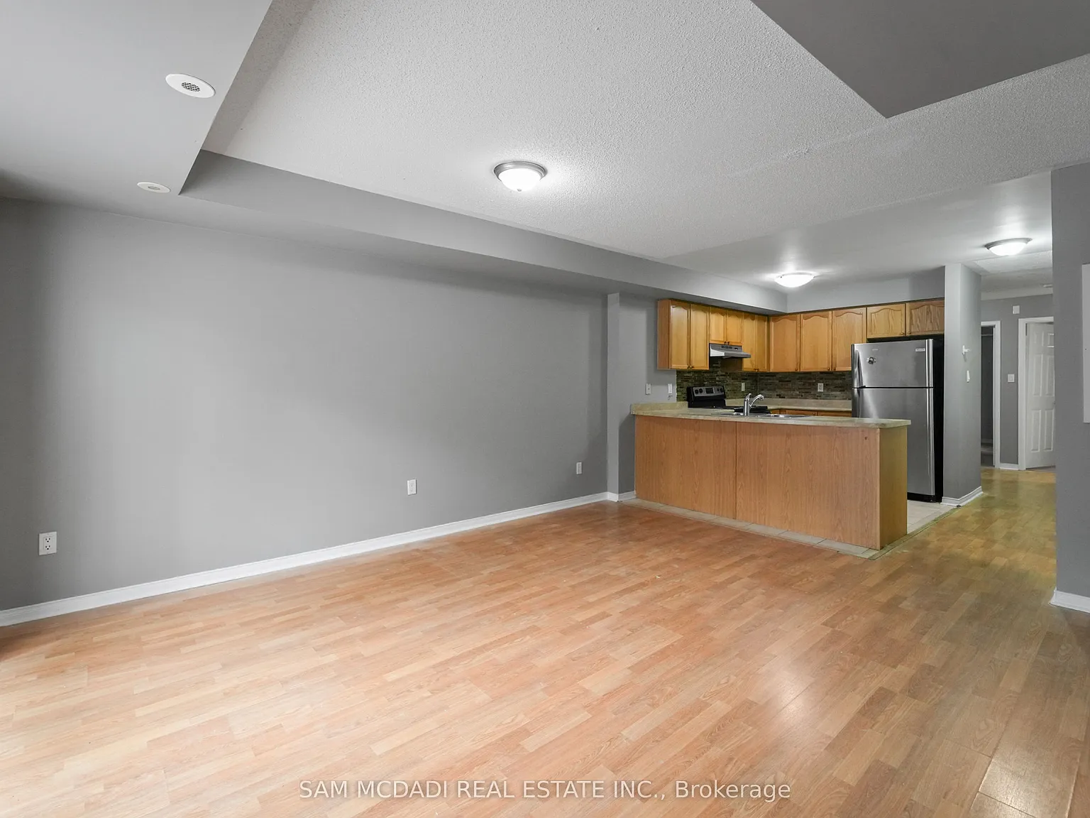 3 bed, $2,550 — Photo 4