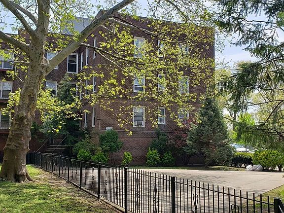 2nd image of 78-15 141st St APT 3J