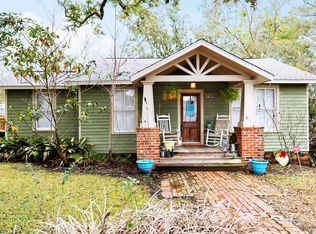 708 Magnolia Ave, Ocean Springs, MS 39564