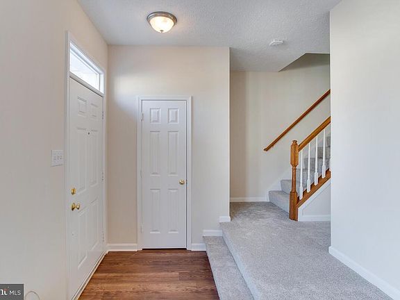 3rd image of 1424 Falcon Nest Ct