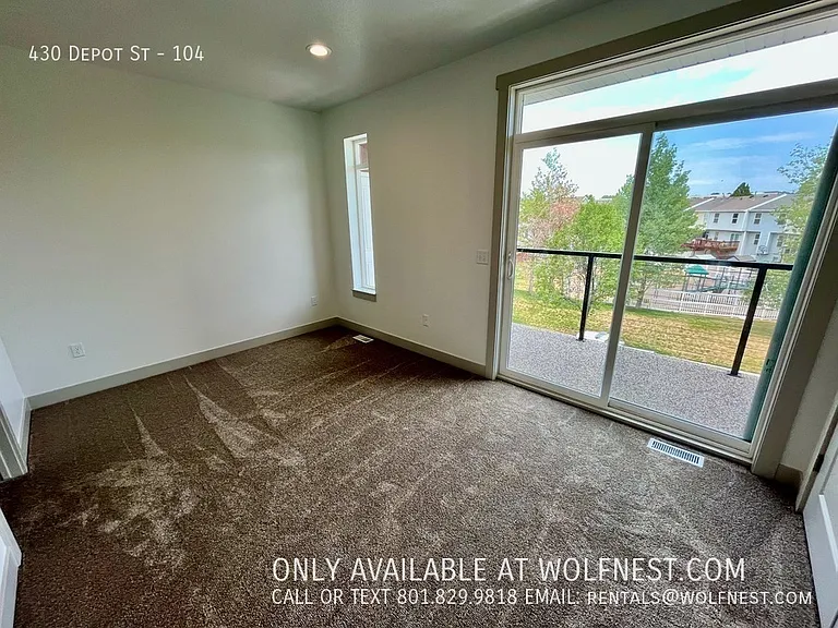 430 E Depot St #104 — Photo 15