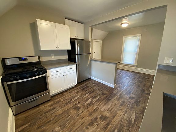 2nd image of 652 Chatham St NW APT 2B