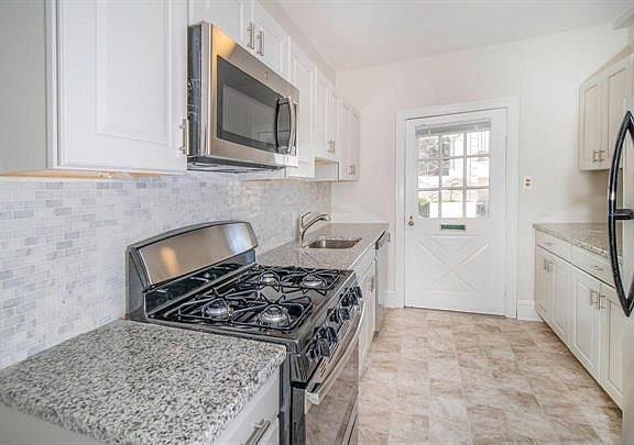 3rd image of 711 N Broom St APT 1