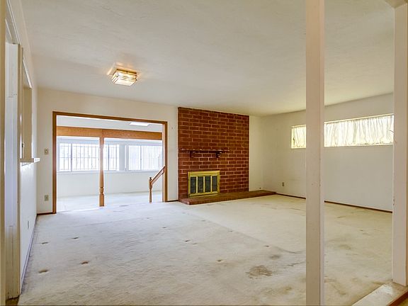 3rd image of 8880 Gowdy Ave