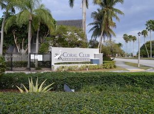 10381 SW 150th Ct, Miami, FL 33196
