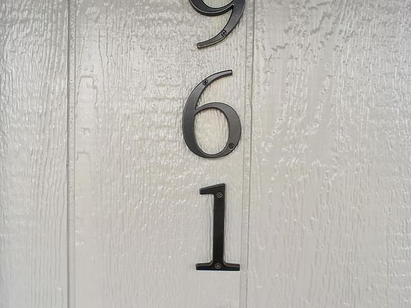 2nd image of 9616 Glengreen Dr