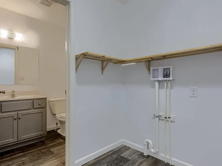 10 Hillside Dr — Photo 16