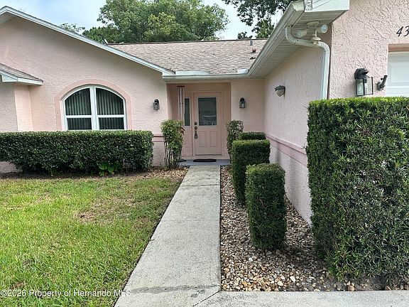 5th image of 4399 Puritan Ln