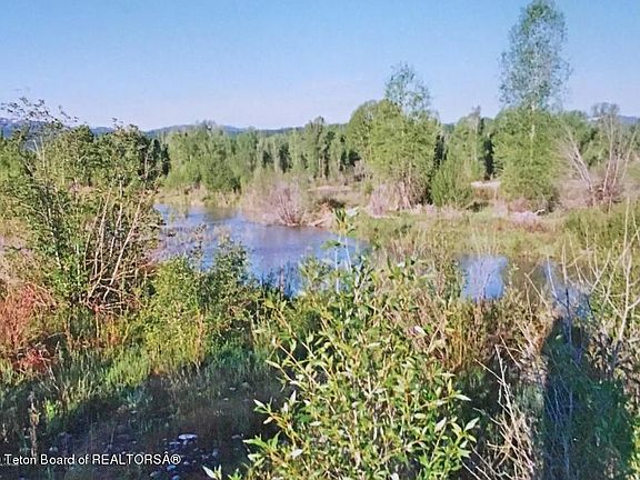 5th image of 2375 Falcon Creek Dr