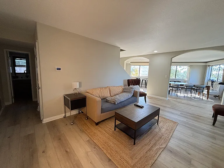 457 S Ventu Park Rd — Photo 13