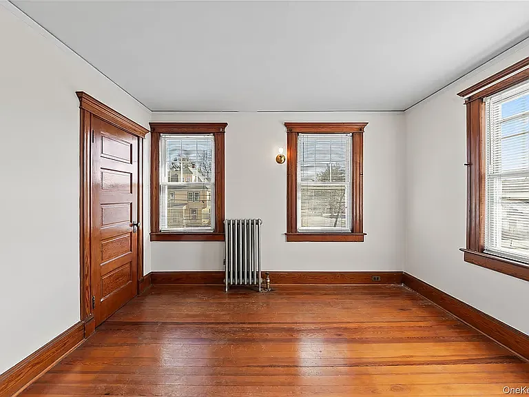 Building Photo - 47 Prairie Ave #0