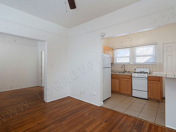3rd image of 1928 3rd Ave APT 1