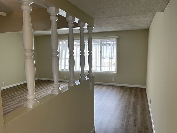 5th image of 3421-3447 Rexford St #3441