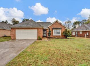 6309 Ragan Farm Dr, Memphis, TN 38141