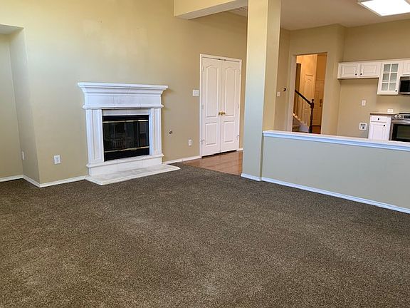 4th image of 11330 Newberry Dr