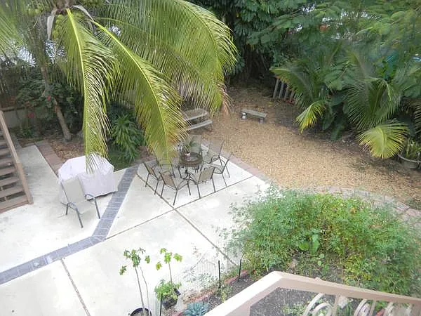 2630 SW 19th Ave #3 — Photo 15