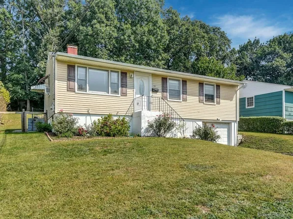53 Purcell Drive, Danbury, CT 06810