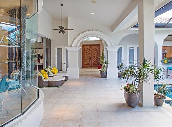 3rd image of 9361 Vittoria Ct