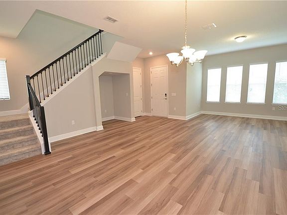 5th image of 10384 Austrina Oak Loop