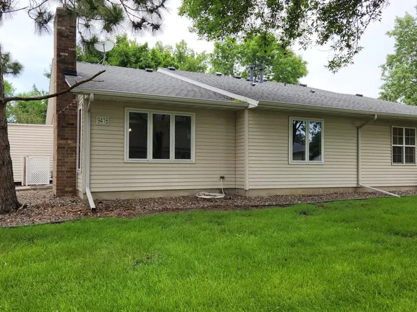 9416 Ranchview Ln N, Maple Grove, MN 55369