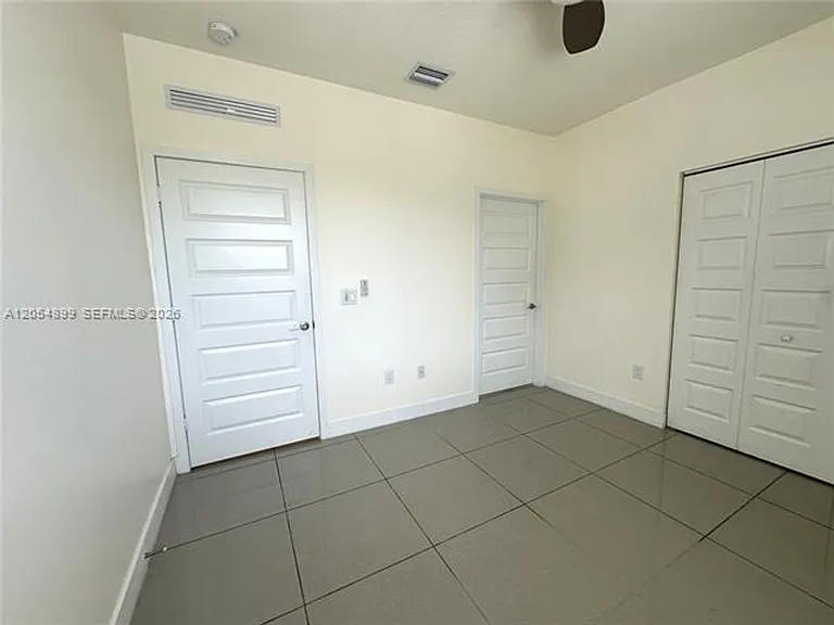 4713 NW 84th Ct #Townhouse 4713 — Photo 9