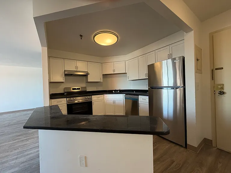 2 Bedroom