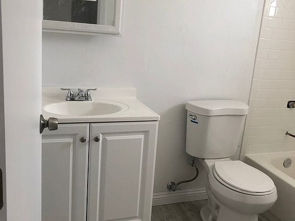 4th image of 3408-3416 Chester Ln Unit 3408