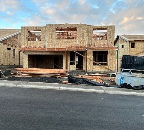 3rd image of 3813 SW Sylvia Court #91