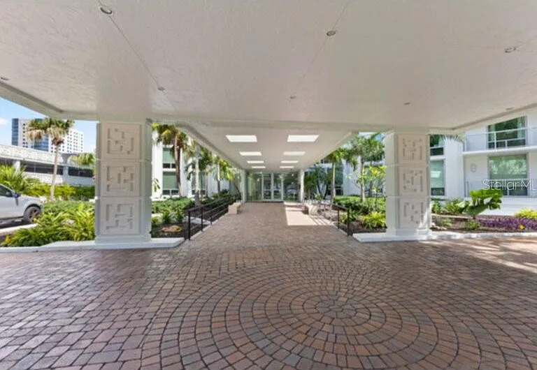 1111 N Gulfstream Ave #5B — Photo 4