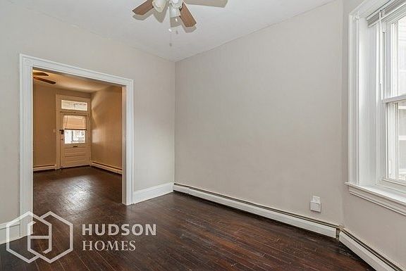 3rd image of 504 Buttonwood St
