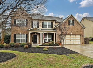 1903 Robbins Meadow Dr, Waxhaw, NC 28173