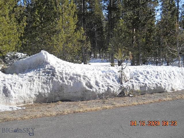 1st image of 521 Campanula Ave