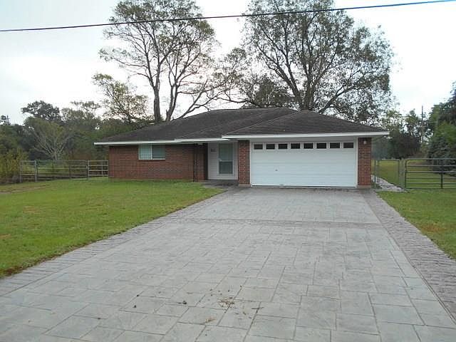 1st image of 1111 W Houston Ave