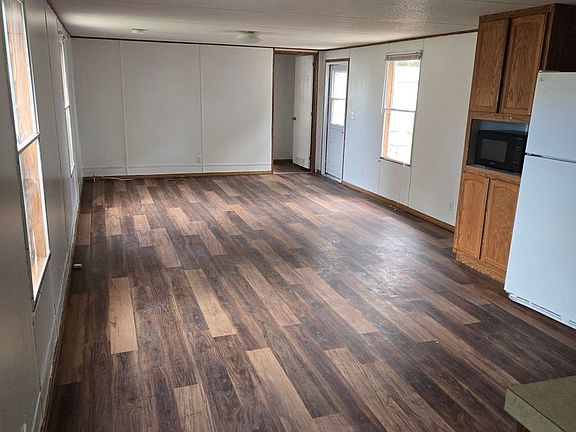 5th image of 900 Albert Dr Trailer 22