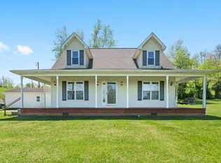 180 Burton Mdws, Grayson, KY 41143