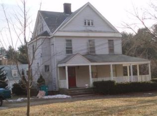 31 Christian Hill Rd APT A, Upton, MA 01568