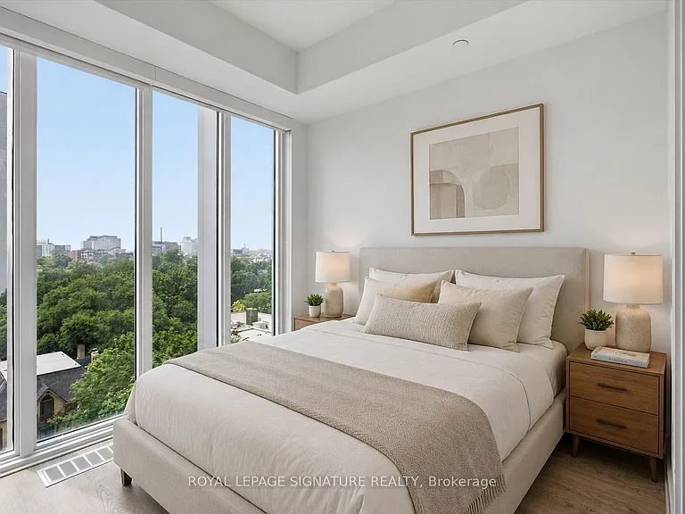 50 McCaul St #917 — Photo 13