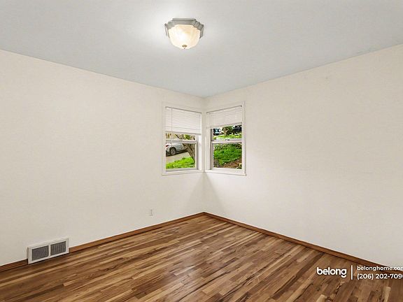 5th image of 5844 4th Ave NW