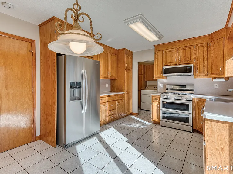 57 Four Rod Rd — Photo 8