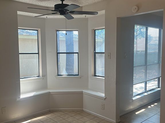 Breakfast Nook in Kitchen