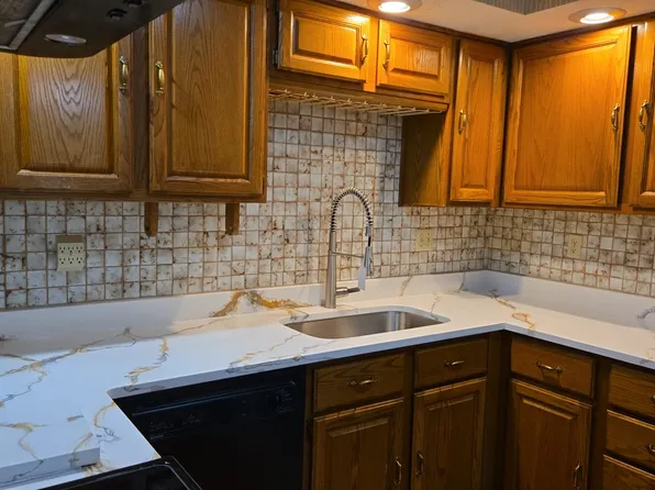8030 Brightwood Ct, Ellicott City, MD