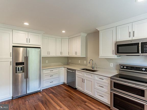 3rd image of 10927 Wickshire Way #K-3