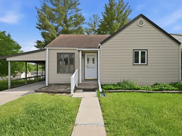 322 E 8th St, Logan, IA 51546