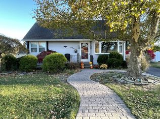 23 Holt Cir, Hamilton, NJ 08619