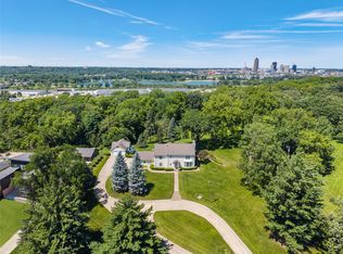 1435 Casady Dr, Des Moines, IA 50315