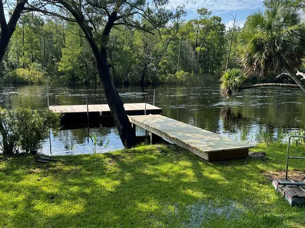 1200 N Hwy 51, Steinhatchee, FL 32359