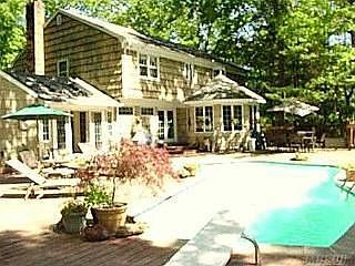 5th image of 1 Bonnie Dr