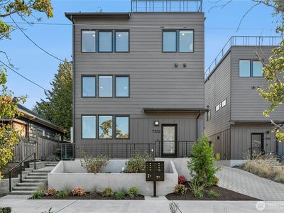 7322 16th Avenue NW #6, Seattle, WA, 98117